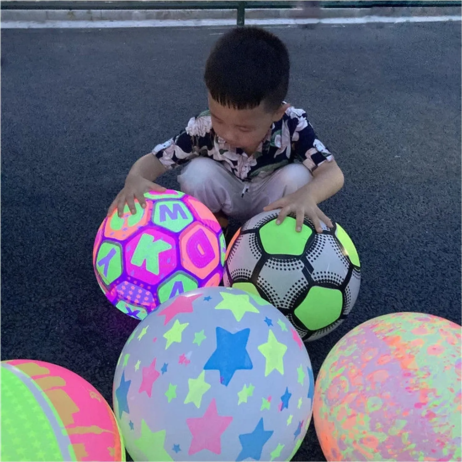 Bouncy Stress Reliever Fun Play Led Rubber Balls for Kids (1Pc Only)