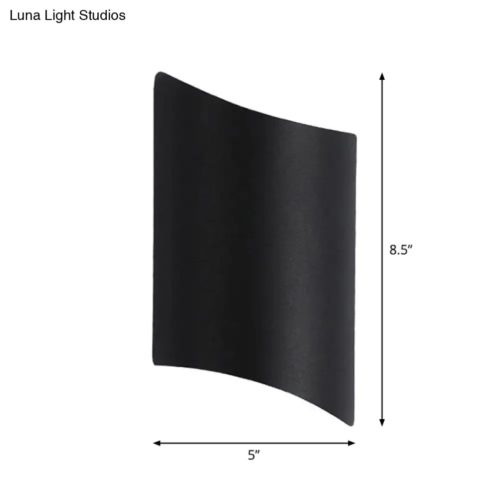 Minimalist 2-Light Black Aluminum Curve Wall Sconce"

Note: It is important to strike a balance between creating an effective SEO-friendly title and providing enough information about the product.